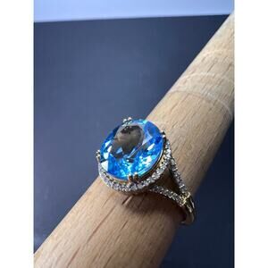 Swiss blue topaz and diamond 10k gold halo ring size 9